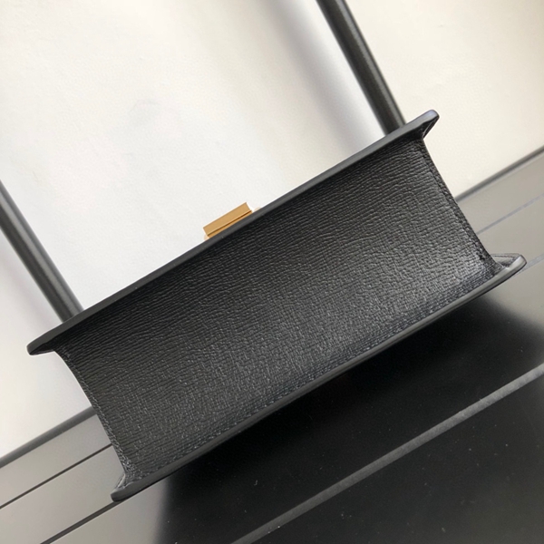 グッチバッグ側面デザイン